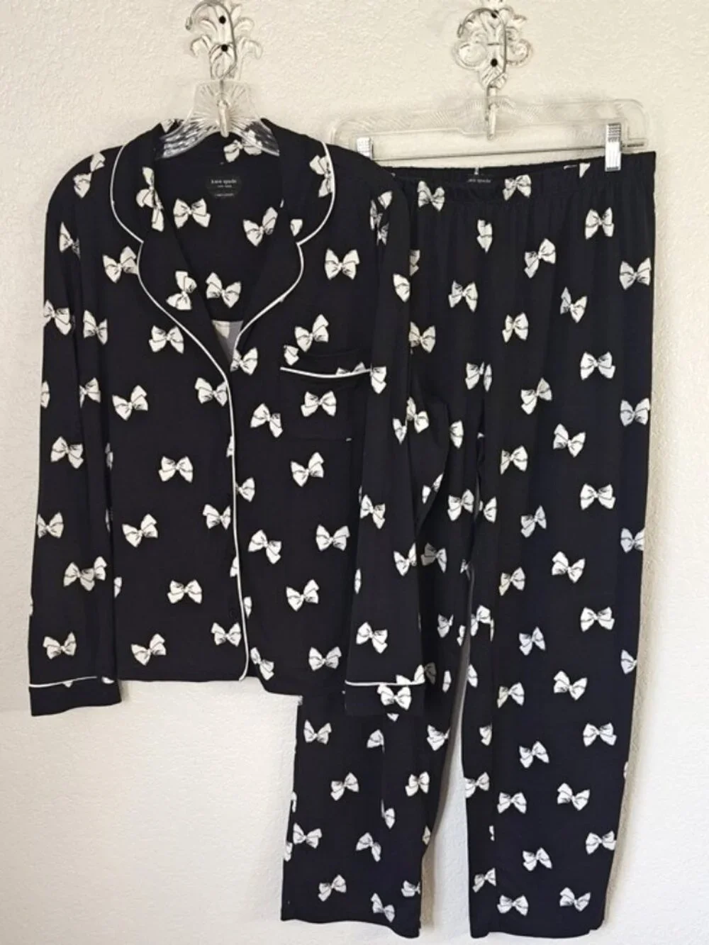 Kate Spade Size L Pajama Set Black & White Bows